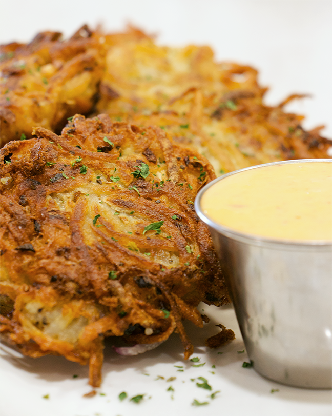 https://www.mipotato.com/sites/default/files/styles/full_recipe_card/public/2022-10/Vegan%20Potato%20Latke%20Cropped.png?itok=PsrJu0y3