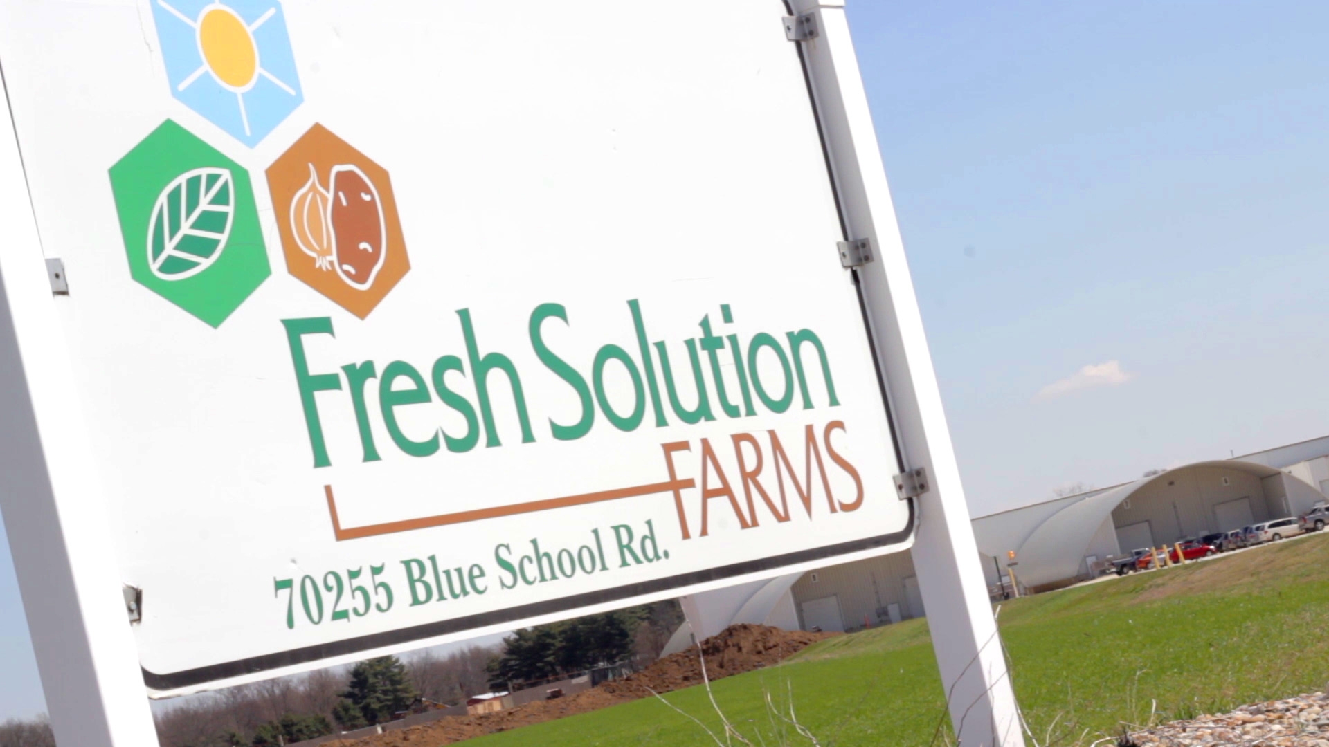 Fresh Solutions Sign